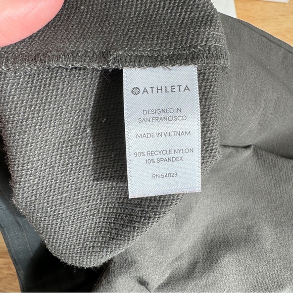 Athleta Womens Gray Wander Slim Pant Casual Back Zip Ankle Slit Size 12 - Picture 9 of 10